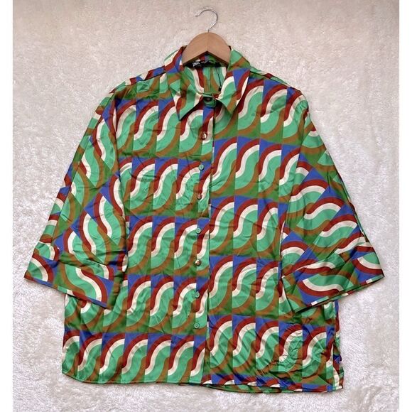NWOT Zara Blogger’s Favorite Satin Effect Geometric Print Oversized Shirt, Small - Picture 13 of 16